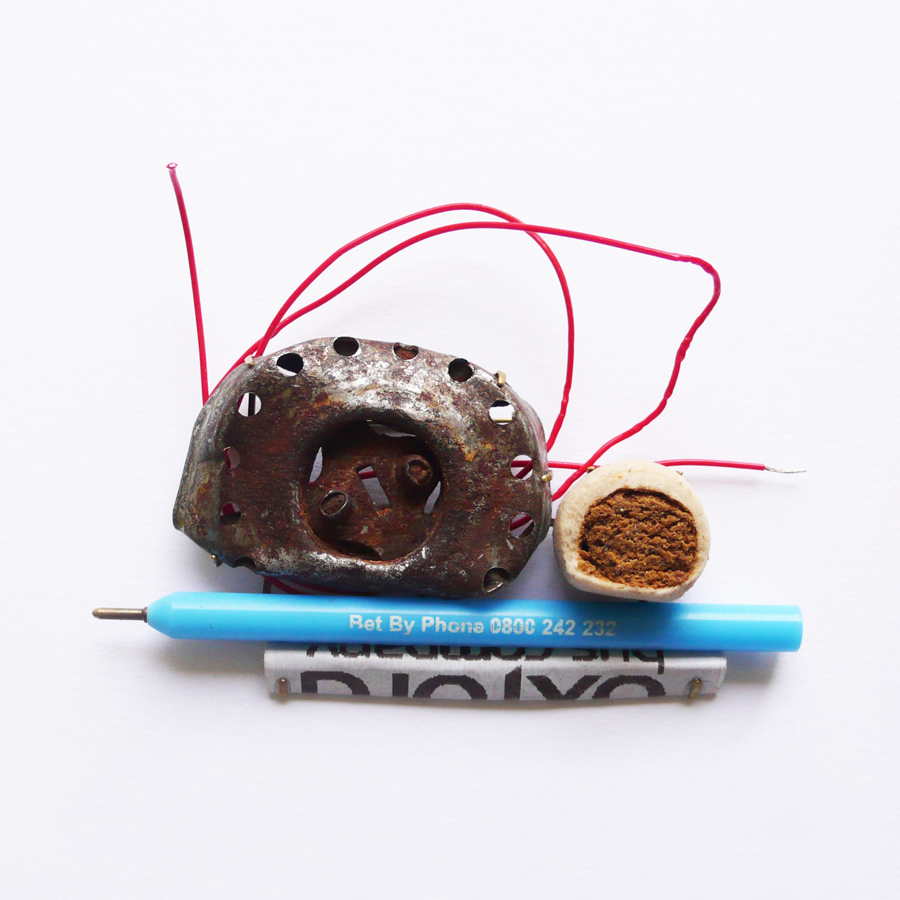 A few word describing the image