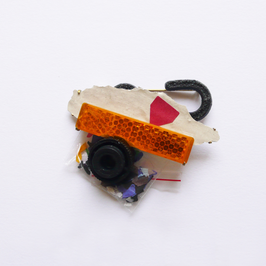 A few word describing the image